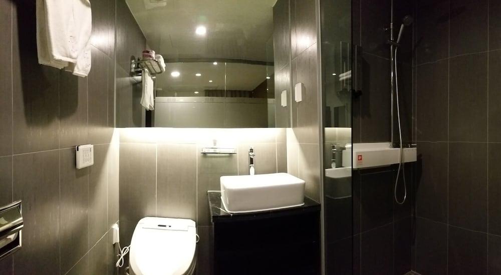 Suwon Reve Hotel Екстер'єр фото