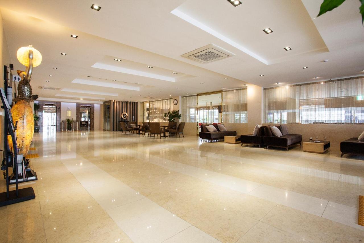 Suwon Reve Hotel Екстер'єр фото