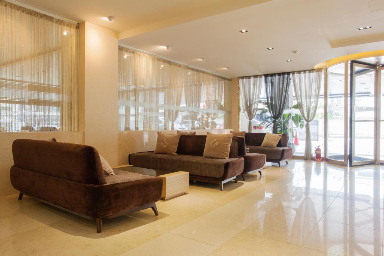 Suwon Reve Hotel Екстер'єр фото