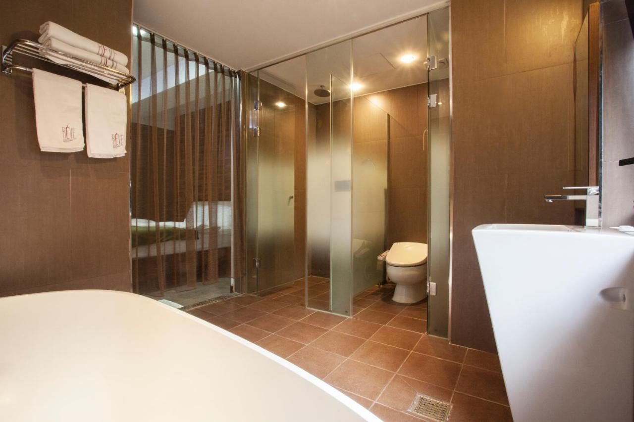 Suwon Reve Hotel Екстер'єр фото